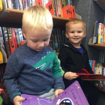 Exploring Books At Little Owls Outstanding Babycare In Norfolk (10)