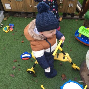 Outside Play At Little Owls Childcare In Dereham Norfolk (9)