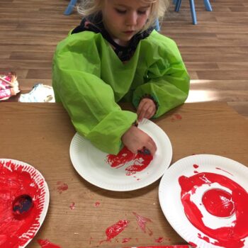 Paper Plate Poppies At Little Owls Day Care For Children In Norfolk (4)