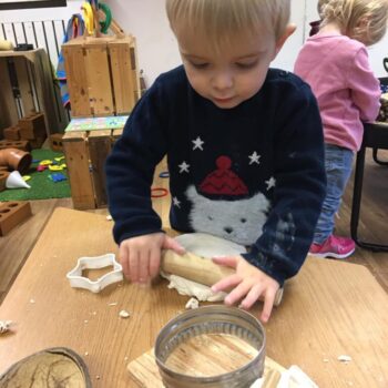 Build A Snowman At Little Owls Childcare For Toddlers (6)