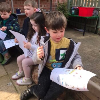Outdoor Sound Humt At Little Owls Playgroup In Norfolk (9)